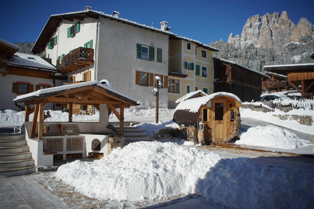 Residence Le Rose Pozza di Fassa Exterior foto